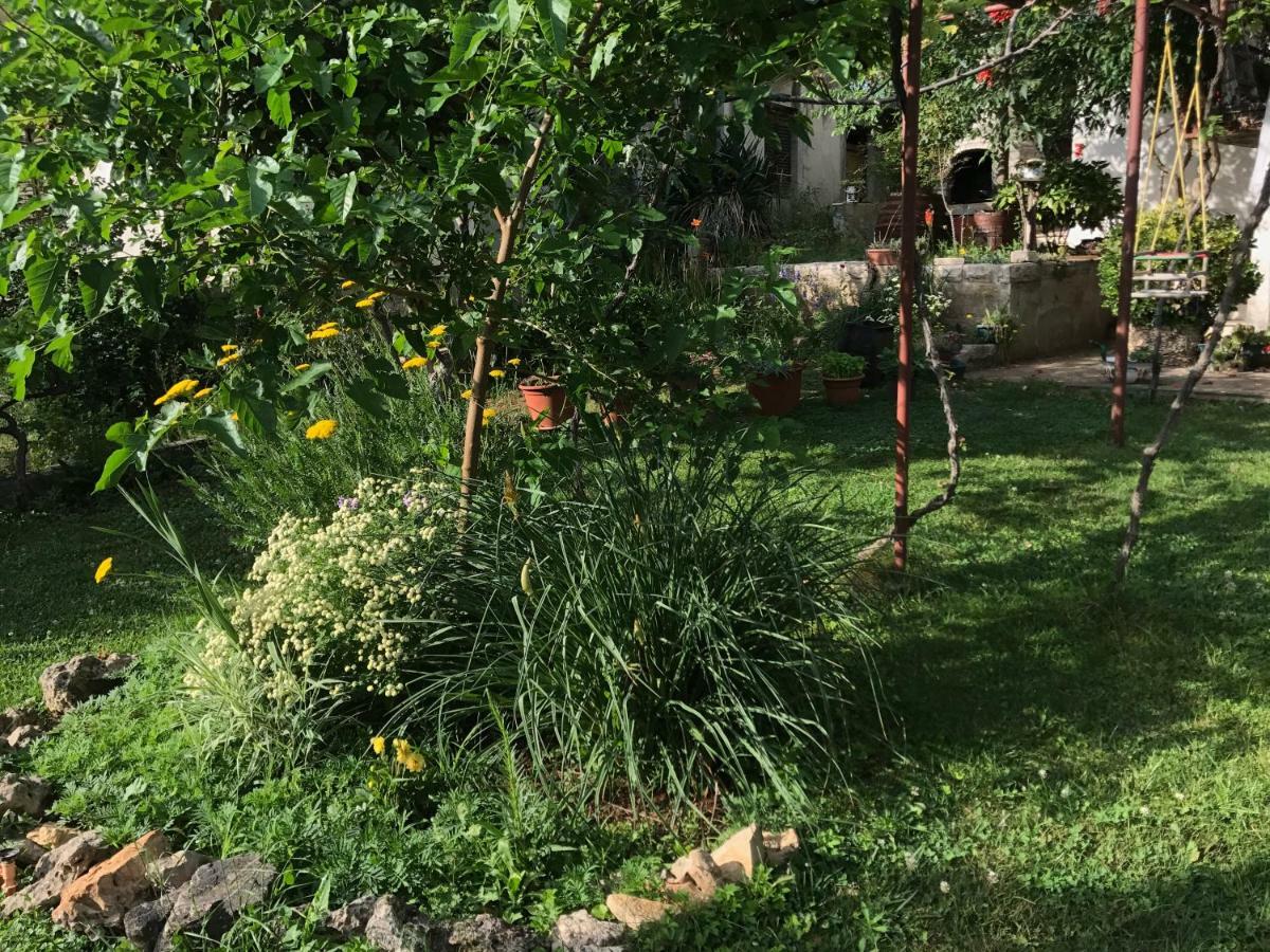 Green Quiet Apartments Vodice Exterior photo